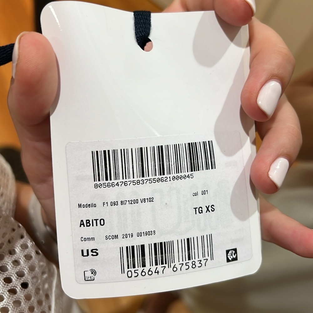 COPY - Moncler T-shirt Dress - Picture 7 of 7